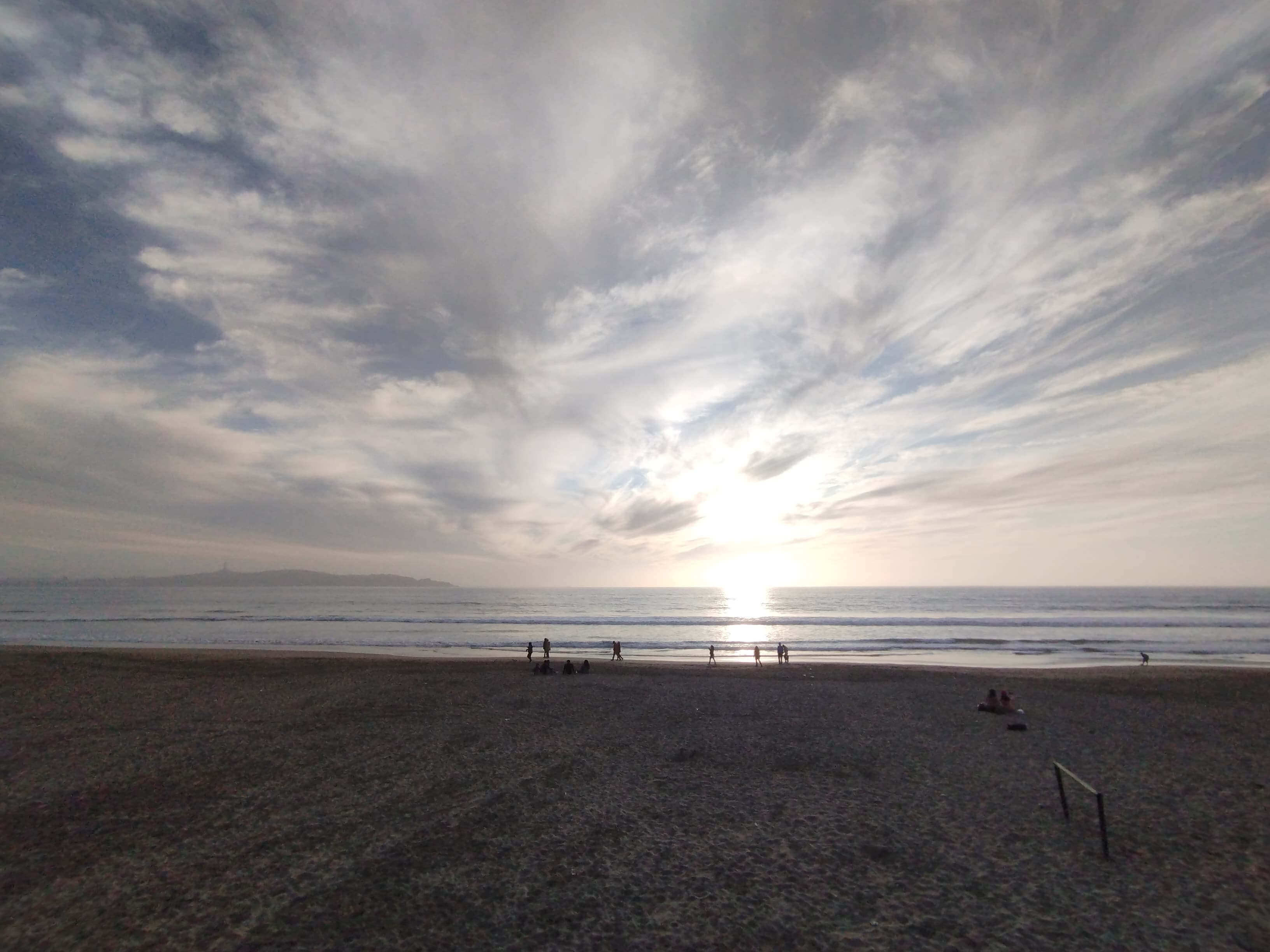 Atardecer en la playa de La Serena